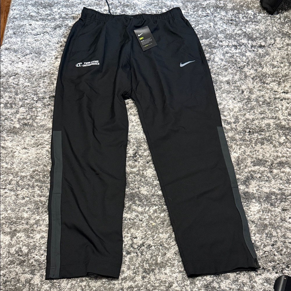 Nike Black Track Pants with Gray Stripes size L